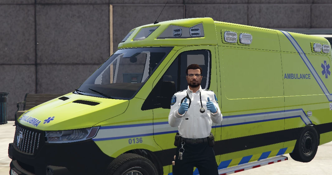 Paramédic devant une ambulance